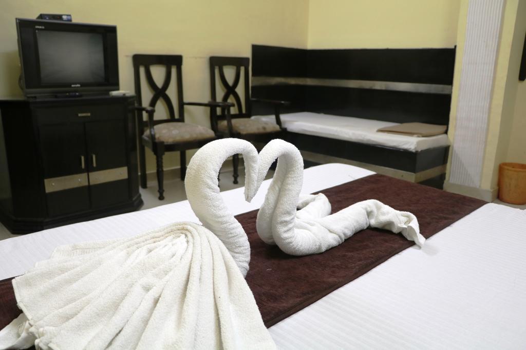 Hotel Vaishnavi Τζαϊπούρ Εξωτερικό φωτογραφία